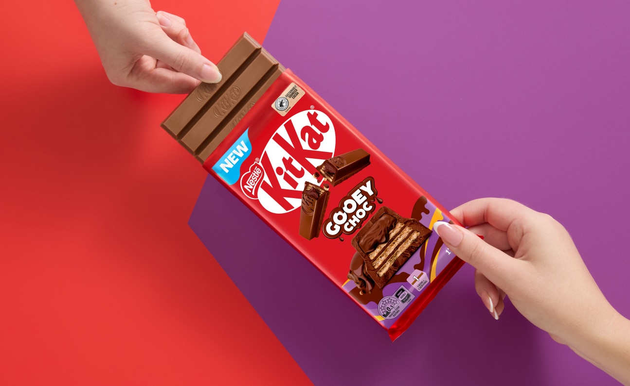 KITKAT Gooey chocolate block